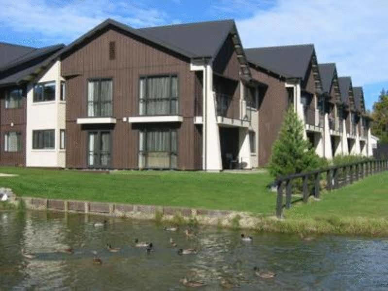 Village Lake Apartments Hanmer Springs Esterno foto